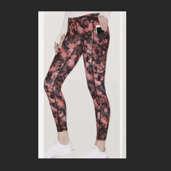 Lululemon Speed Up Tight 28" Size 6 Translucence Alpine White Multi w/ Pockets - Picture 5 of 12